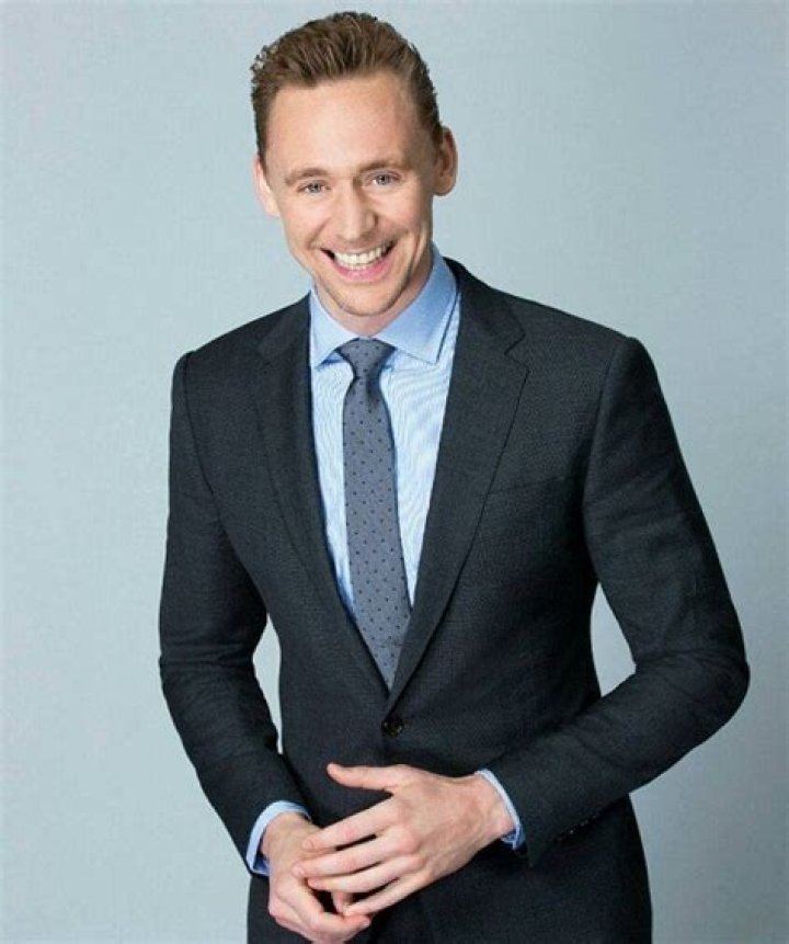 Tom Hiddleston Age, Weight, Height, Measurements
